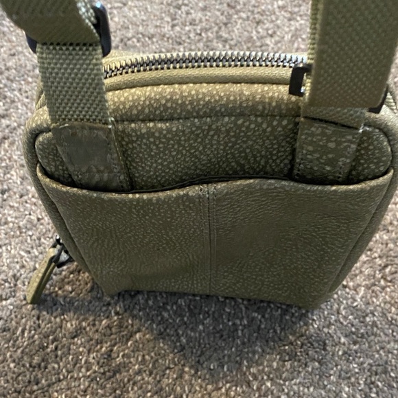 Piquadro Olive Green Crossbody Bag - Picture 5 of 13
